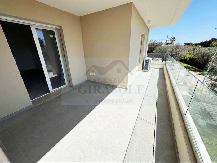 Appartamento quadrilocale in vendita in Via Roma, Villa Rosa, Martinsicuro