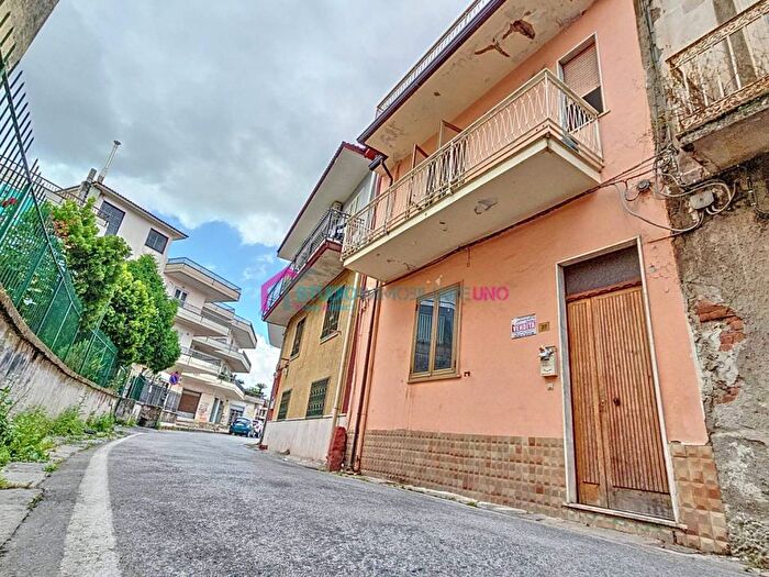 Appartamento trilocale in vendita in Via Francesco Petrarca, San Vitaliano