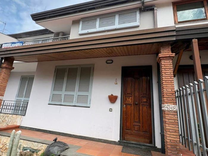 Casa con 5 locali in vendita in Via Giuseppe Ungaretti, Brusciano