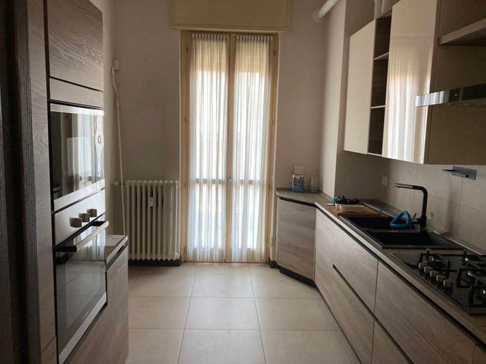 Appartamento trilocale in vendita in Viale delle Rimembranze, Braila Stazione, Lodi