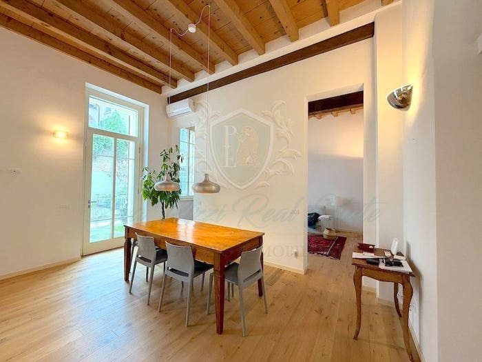 Appartamento quadrilocale in vendita in Via Fissiraga, Centro Storico, Lodi