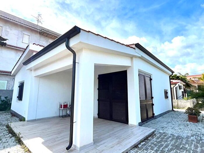 Casa trilocale in vendita in Contrada Concivivi, Balestrate Foce, Balestrate