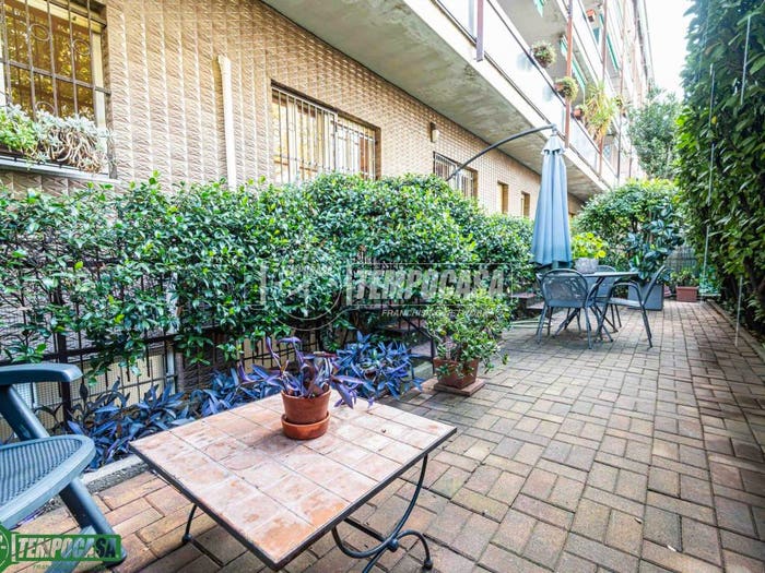 Appartamento quadrilocale in vendita in Via stefanardo da vimercate, Gorla, Milano