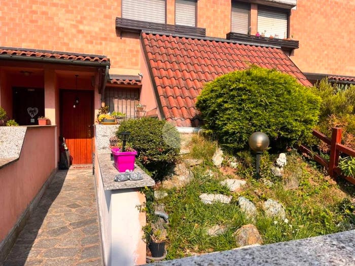 Casa con 6 locali in vendita in Corso italia, Centro, Gassino Torinese