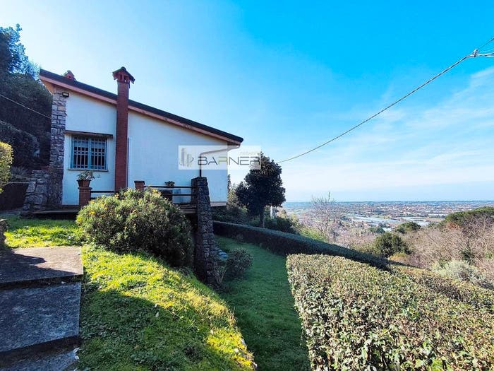 Casa con 6 locali in vendita in Via di Fondineto, Piano di Mommio, Massarosa