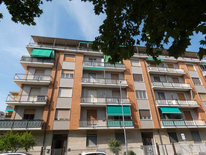 Appartamento trilocale in vendita in Via Alcide De Gasperi, Centro, Orbassano