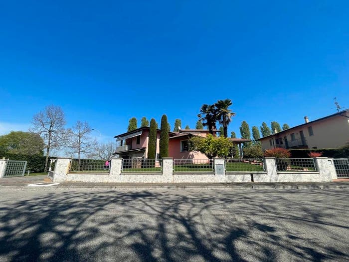 Casa con 6 locali in vendita in Via dei Mori, Centro, Cerea