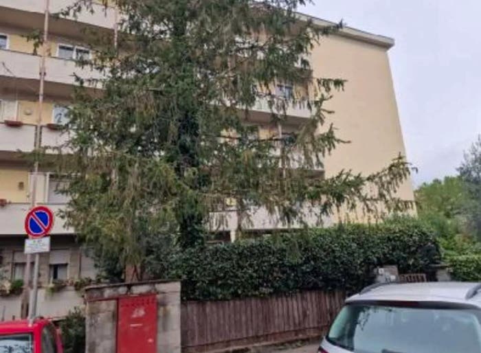 Appartamento quadrilocale in vendita in Via Luigi Federico Menabrea, Rovezzano, Firenze