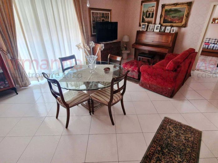 Appartamento con 5 locali in vendita in Via Palermo, Frattaminore