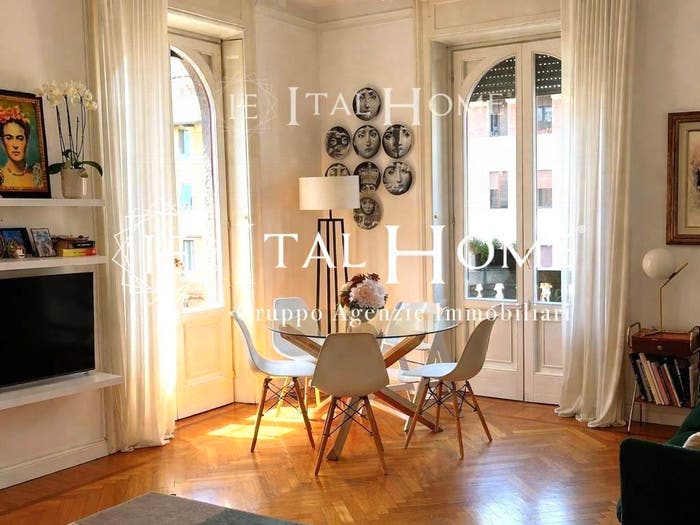 Appartamento trilocale in affitto in Via Vincenzo Foppa, Solari, Milano