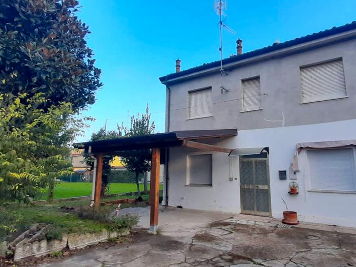 Casa quadrilocale in vendita in Via Piopponi, Porotto Cassana, Ferrara