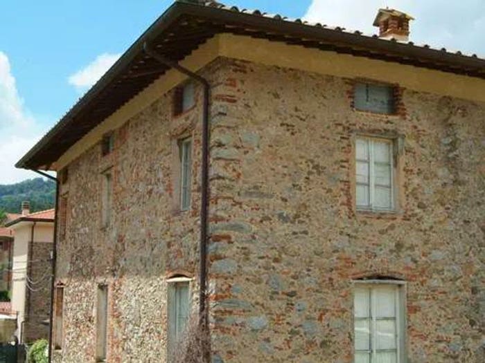 Casa con 6 locali in vendita in Via Xx Settembre, Camaiore Paese, Camaiore