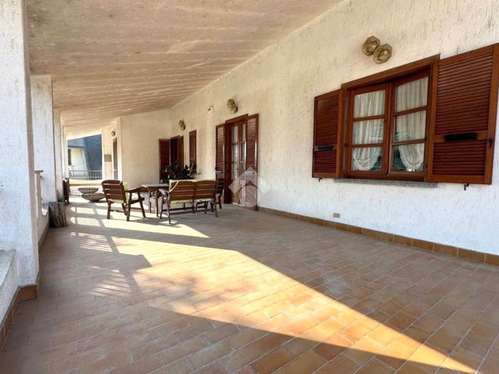 Casa con 6 locali in vendita in VIA ALESSANDRINI, Centro, Paullo