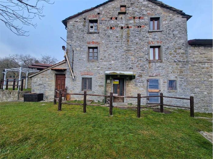 Casa trilocale in vendita in Centro, Chiusi della Verna