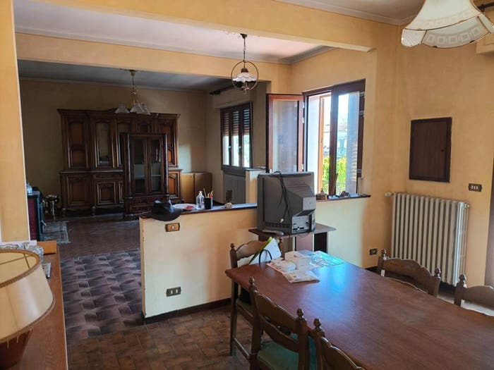 Casa con 6 locali in vendita in Piazza Giuseppe Giusti, Centro, Monsummano Terme