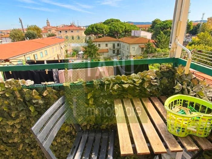Appartamento quadrilocale in vendita in Attias Marconi, Livorno
