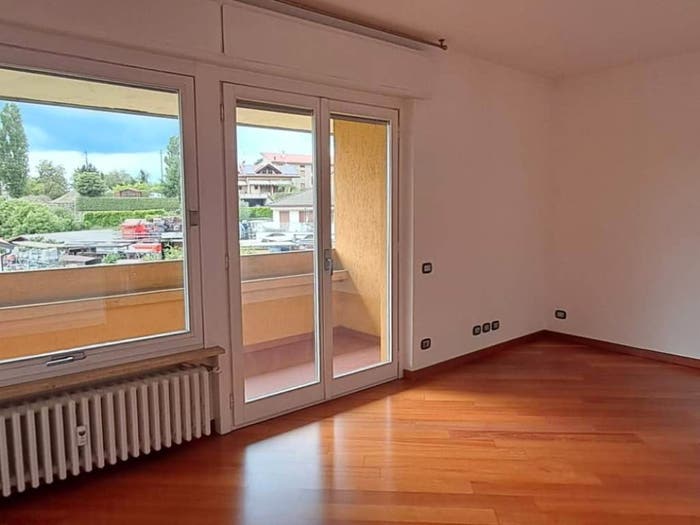 Appartamento trilocale in vendita in Cologna Caraverio, Castello di Brianza