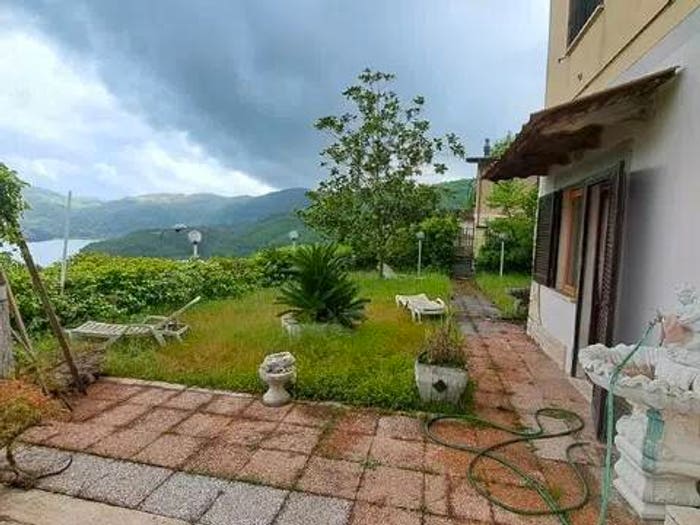 Appartamento bilocale in vendita in Località Valleverde No Number, Rocca Sinibalda
