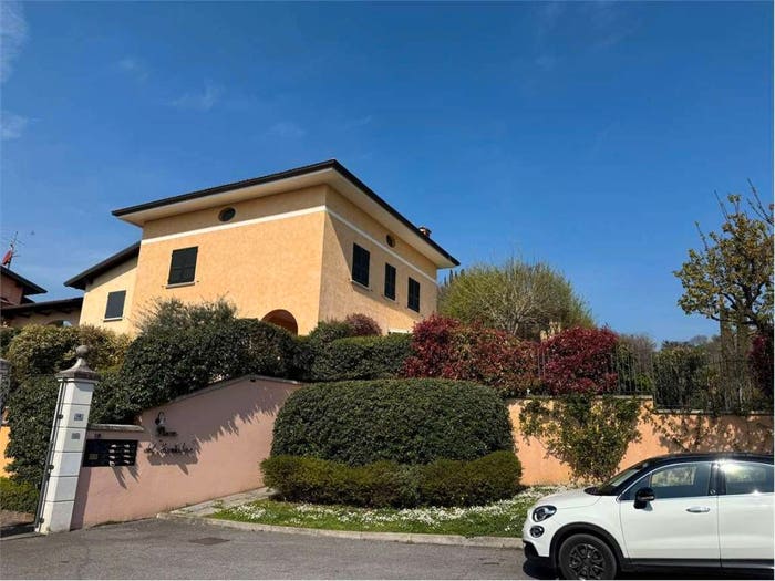 Casa con 5 locali in vendita in del lavatoio, Piazza, Gussago