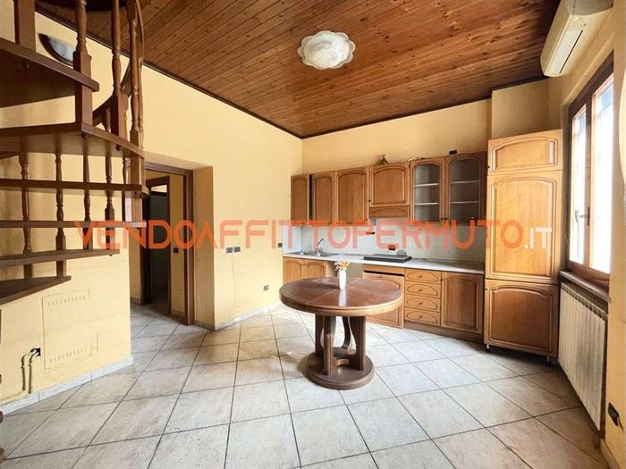 Casa trilocale in vendita in VIA LOCATELLI, Brignano Gera d'Adda