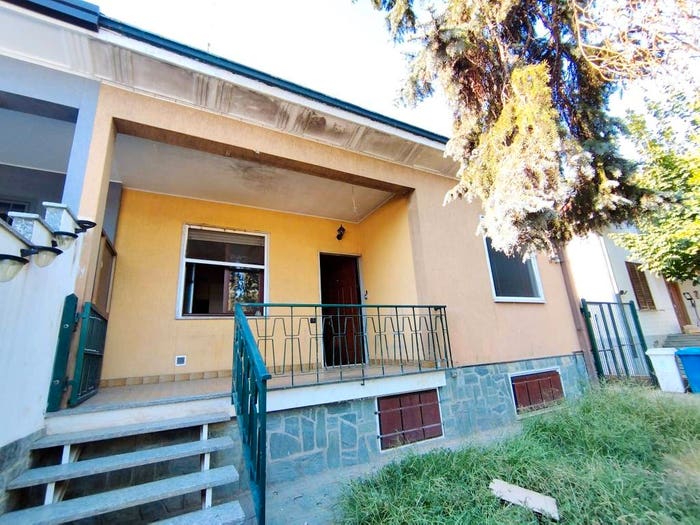 Casa trilocale in vendita in Via Trento, Passirana Biringhello, Rho