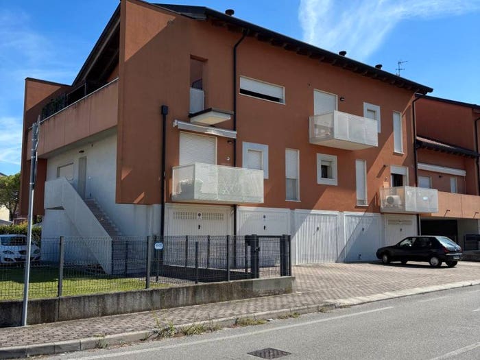 Appartamento trilocale in vendita in via bolzani, Bolzani, Maserà di Padova