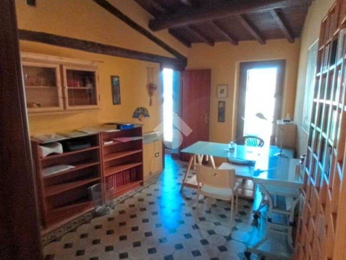 Appartamento con 5 locali in vendita in Via Vincenzo Antonelli, Olevano Romano