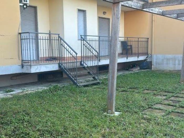 Appartamento con 5 locali in vendita in Dugenta
