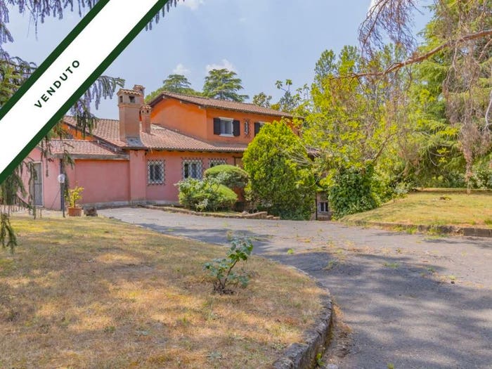Casa con 6 locali in vendita in Largo dell'Olgiata, Olgiata, Roma
