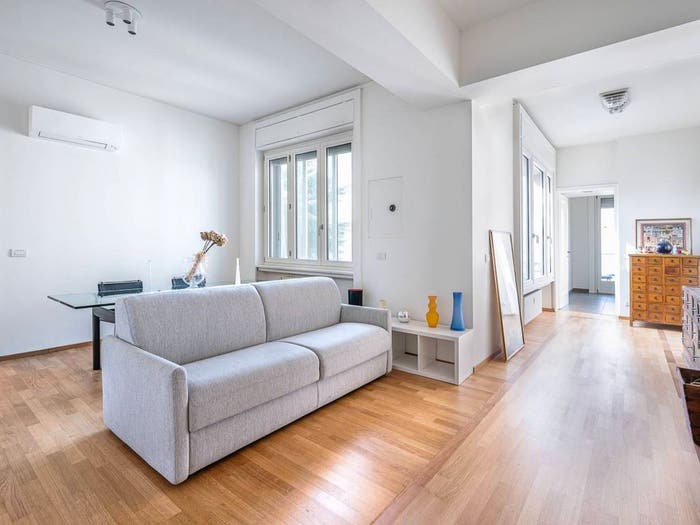 Appartamento trilocale in vendita in Viale Renato Serra, Monte Rosa Lotto, Milano