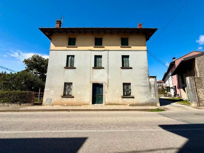 Casa quadrilocale in vendita in Via Isonzo, Santa Maria, Lestizza