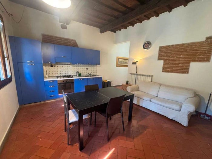 Appartamento bilocale in vendita in Via Palazzuolo, Borgo Ognissanti Il Prato, Firenze