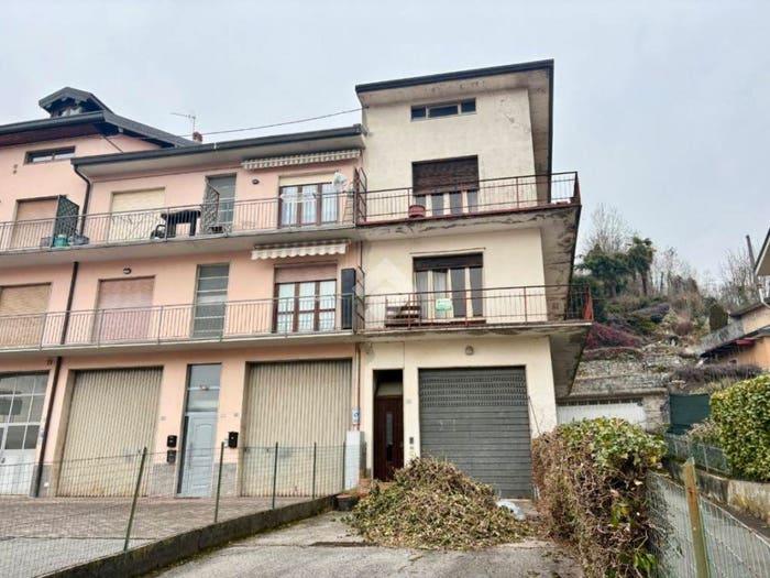 Casa con 5 locali in vendita in Vicolo Adamello, Centro, Gazzaniga
