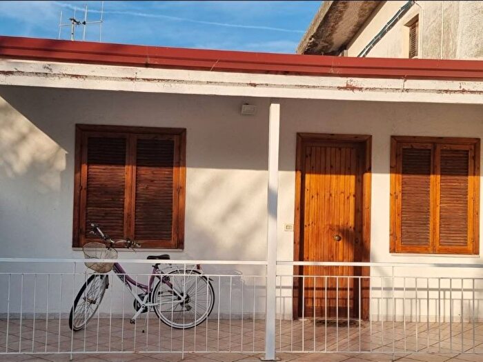 Casa trilocale in vendita in Viale Nausicaa, Roccelletta, Borgia