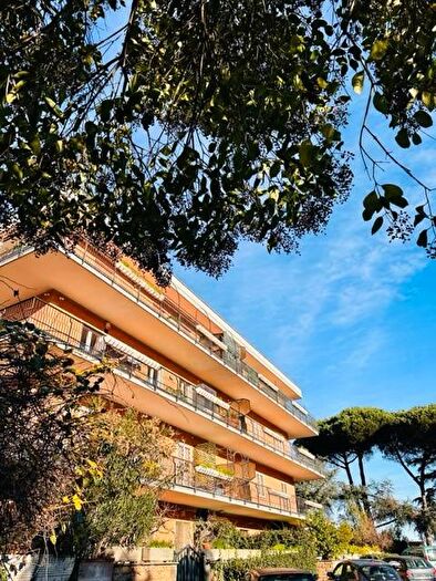 Appartamento quadrilocale in vendita in Via Cassia, La Giustiniana, Roma