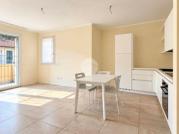 Appartamento trilocale in vendita in Via Trento, Centro, Corbetta