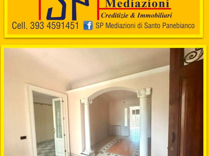 Casa con 6 locali in vendita in Via Callipoli, Centro, Giarre