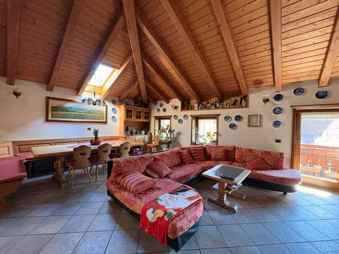 Appartamento con 5 locali in vendita in Borgo Villanuova, Laggio Di Cadore, Vigo di Cadore