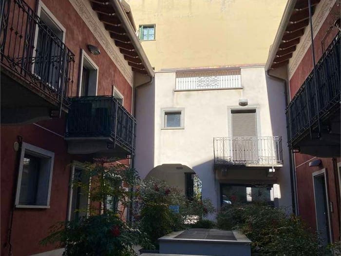 Appartamento trilocale in vendita in Via Cavour, Centro, Gallarate