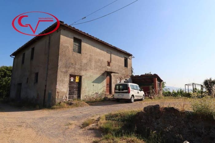 Casa con 6 locali in vendita in Strada Provinciale di Mercatale, Pestello Ginestra, Montevarchi