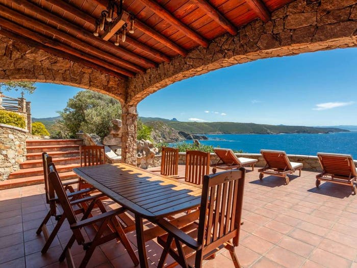 Casa con 6 locali in vendita in Torre Di Flumentorgiu, Arbus