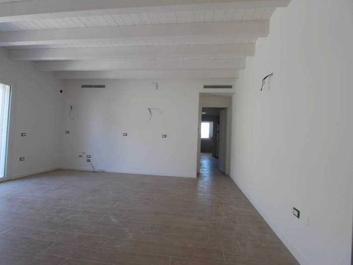 Appartamento quadrilocale in vendita in Via Duca d'Aosta, Centro, Arzignano