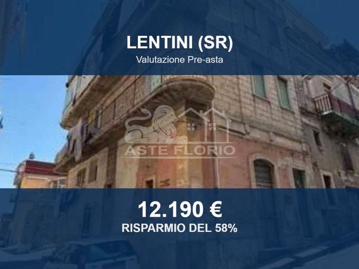 Appartamento con 6 locali in vendita in Via Trento, Lentini