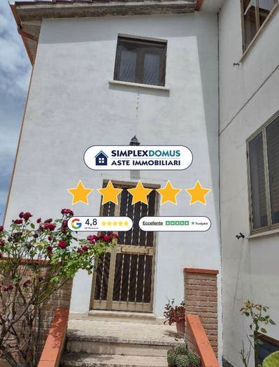 Appartamento con 5 locali in vendita in Antonio Montinaro, Fontanelle, Gubbio