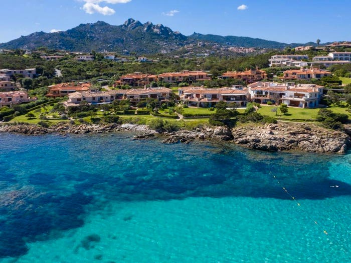 Appartamento trilocale in vendita in Via Cala Granu, Porto Cervo, Arzachena