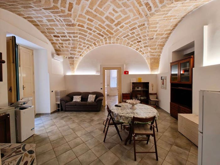 Appartamento trilocale in vendita in Via Leonardo Prato, Centro Storico, Lecce