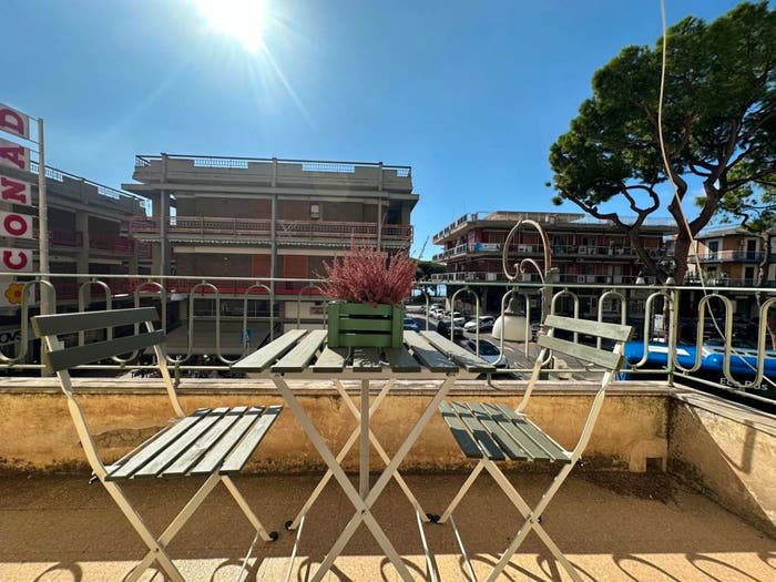Appartamento quadrilocale in vendita in Piazza Pittore Mattei, Centro, Formia