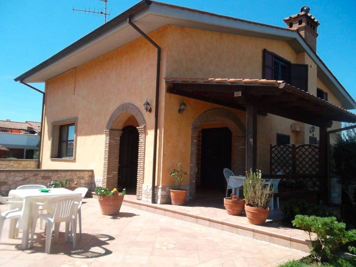 Casa con 6 locali in vendita in Centro, Anguillara Sabazia