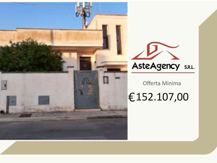 Appartamento quadrilocale in vendita in via Trieste, Centro, Cavallino