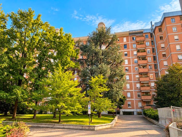 Appartamento quadrilocale in vendita in Via Sapri, Musocco, Milano